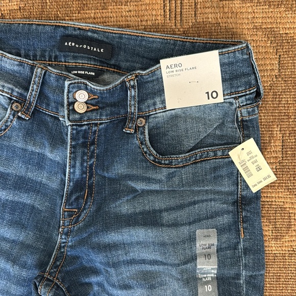 Aeropostale denim jeans low rise flare size 10 brand new with tags size 10 - Picture 2 of 3